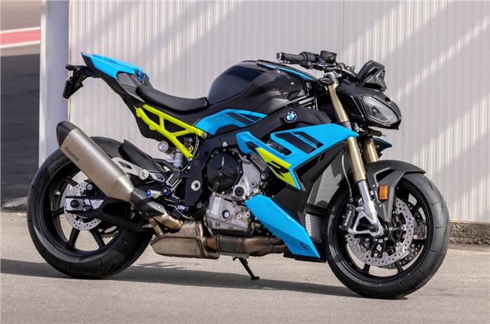 BMW S 1000 RR, M 1000 RR updated with more power, new winglets